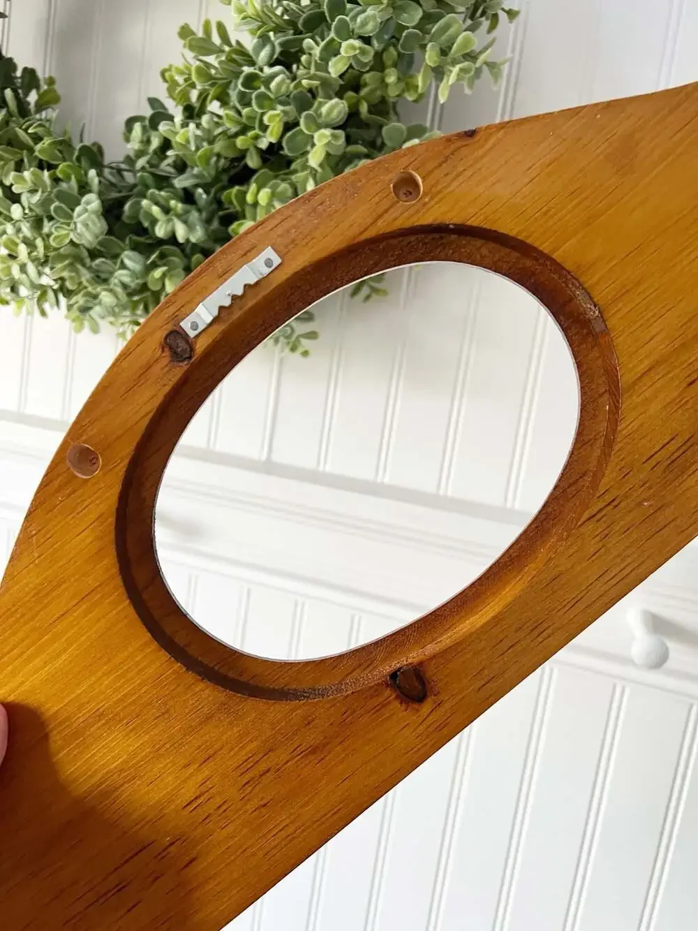 Vintage Farmhouse Cottagecore Wood Rack with Peg Hooks